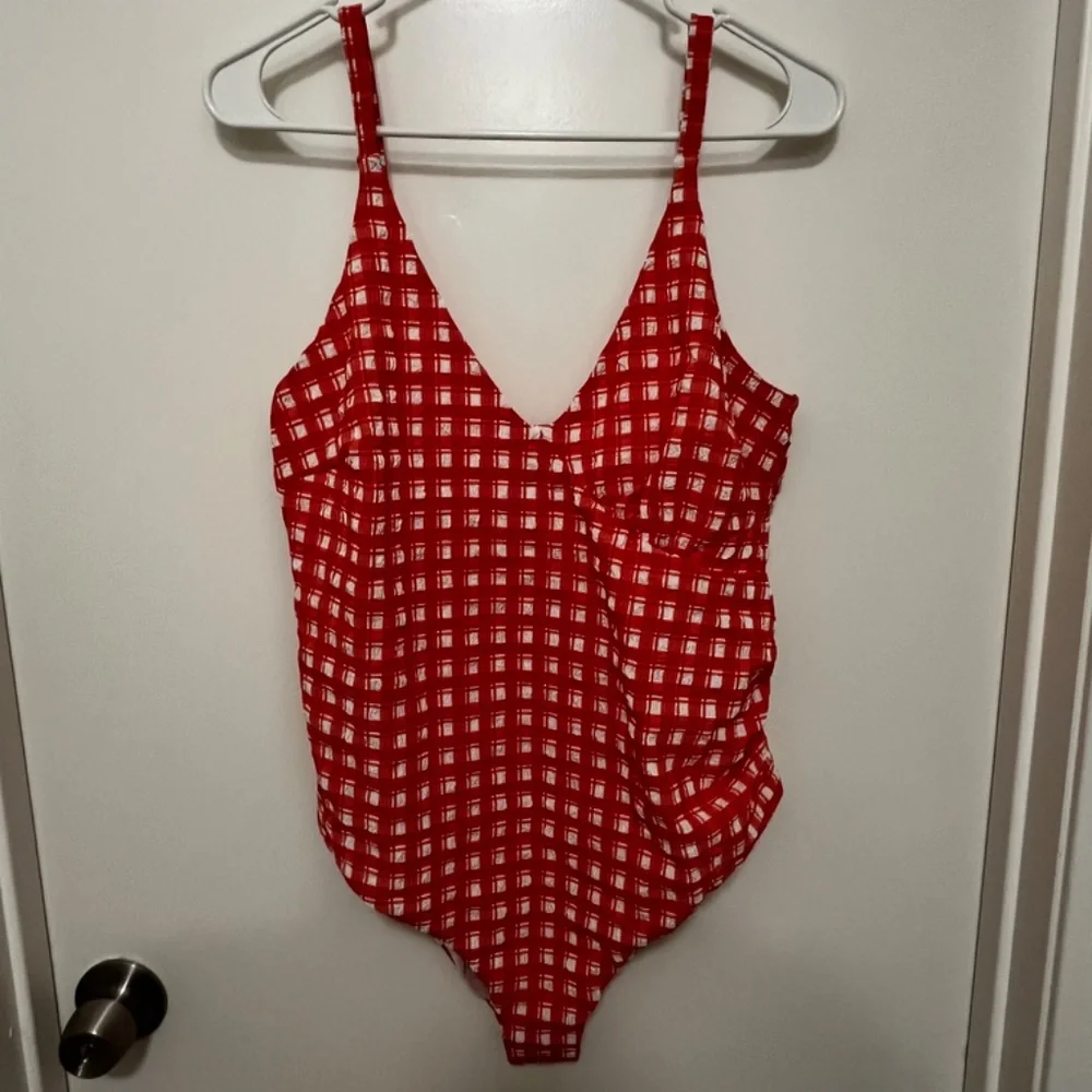 ASOS Design Curve Seersucker swimsuit US 12 - Picture 2 of 5